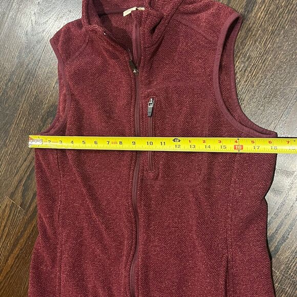Duluth Trading Co Vest Women’s Small Red Fleece Sleeveless Full Zip Outdoors - Picture 6 of 6